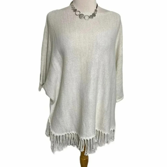 Relativity XL Ivory glitter‎ fringe hem sweater - Picture 1 of 8